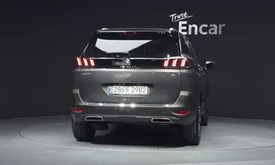 Peugeot 5008 2021, 80250 км, за 18786.97 USD