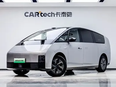 Li Auto Li MEGA · 2025 год