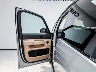 Li Auto Li MEGA 2025, 10900 км, за 65532.71 USD - фото 8