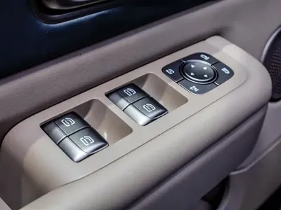 Li Auto Li MEGA 2025, 10900 км, за 65532.71 USD - фото 12