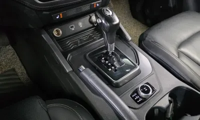 KG_Mobility_Ssangyong Rexton 2021, 83122 км, за 10744.28 USD - фото 9