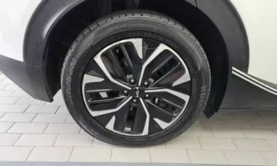 Kia EV6 2022, 174346 км, за 12994.86 USD