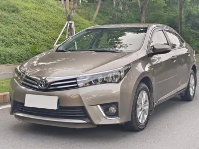 Toyota Corolla · 2016 год