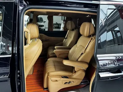 Voyah Dreamer 2023, 38000 км, за 27859.17 USD
