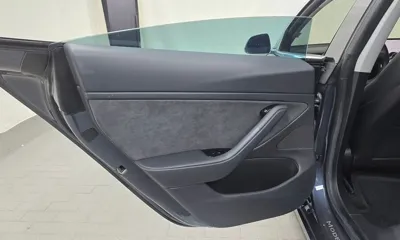 Tesla Model 3 2020, 112033 км, за 17486.83 USD - фото 25