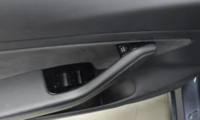 Tesla Model 3 2020, 112033 км, за 17486.83 USD - фото 27