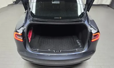 Tesla Model 3 2020, 112033 км, за 17486.83 USD - фото 31