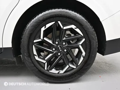 Kia Canival 2024, 24472 км, за 23565.71 USD