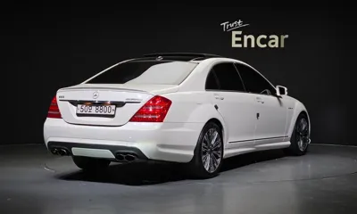 Mercedes-Benz S-Class 2008, 121337 км, за 11430.46 USD