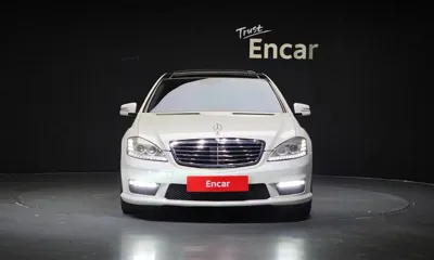 Mercedes-Benz S-Class 2008, 121337 км, за 11430.46 USD