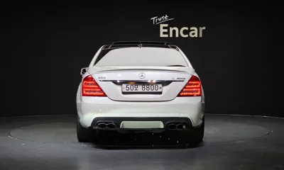 Mercedes-Benz S-Class 2008, 121337 км, за 11430.46 USD