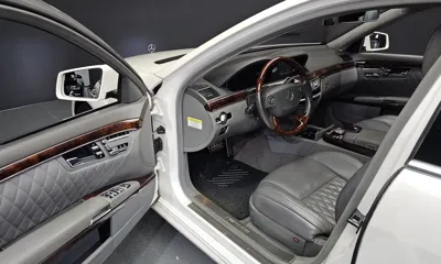 Mercedes-Benz S-Class 2008, 121337 км, за 11430.46 USD - фото 12