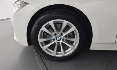 BMW 3-Series 2018, 181794 км, за 7995.84 USD