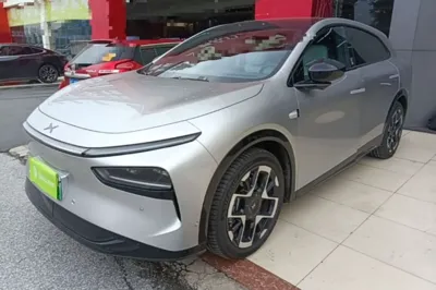 Xpeng G7 · 2025 год