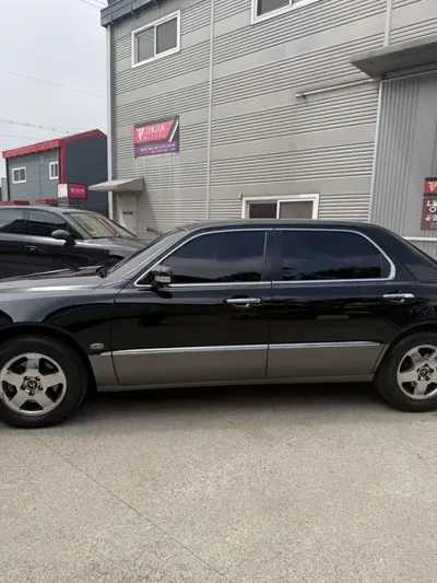 Hyundai Equus 2003, 38900 км, за 5534.93 USD