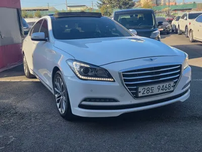Hyundai Genesis 2015, 164529 км, за 6045.63 USD