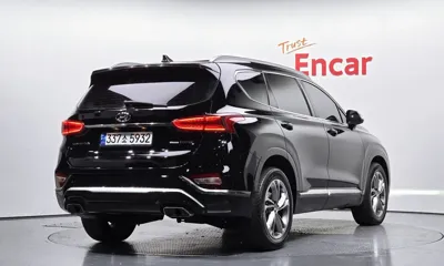 Hyundai Santafe 2019, 58406 км, за 14900.65 USD
