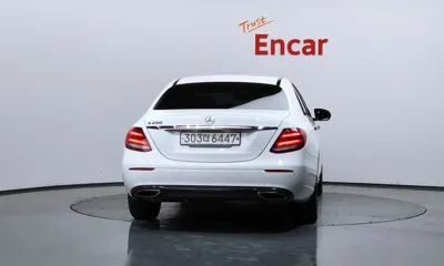 Mercedes-Benz E-Class 2020, 127188 км, за 13846.45 USD - фото 4