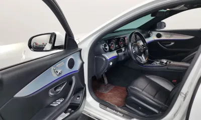 Mercedes-Benz E-Class 2020, 127188 км, за 13846.45 USD - фото 10