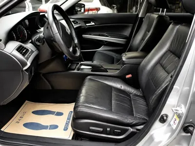 Honda Accord 2011, 110392 км, за 2410.42 USD