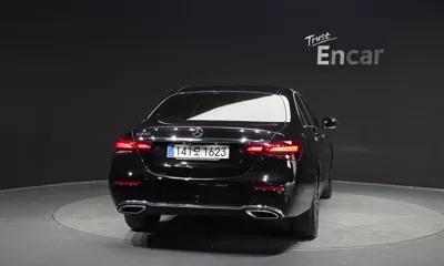 Mercedes-Benz E-Class 2021, 72361 км, за 21445.74 USD