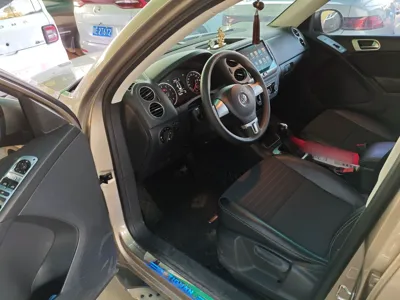 Volkswagen Tiguan L 2016, 156300 км, за 7524 USD - фото 19