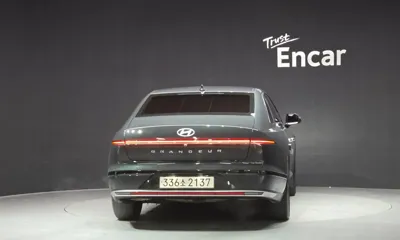 Hyundai Grandeur 2023, 114435 км, за 16195.15 USD