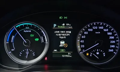 Hyundai Grandeur 2018, 131902 км, за 10906.94 USD - фото 8