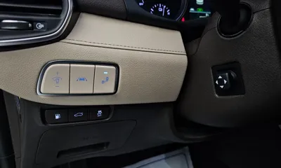 Hyundai Grandeur 2018, 131902 км, за 10906.94 USD - фото 13