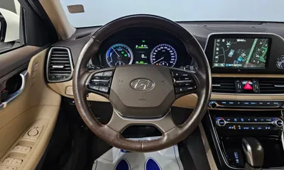 Hyundai Grandeur 2018, 131902 км, за 10906.94 USD - фото 14