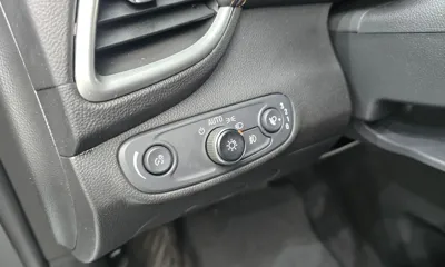 ChevroletGMDaewoo Trax 2018, 100960 км, за 5894.03 USD - фото 15