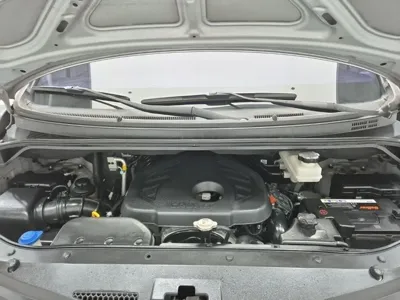 Hyundai Starex 2017, 91335 км, за 7280.76 USD