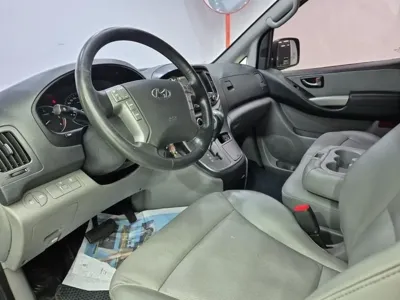 Hyundai Starex 2017, 91335 км, за 7280.76 USD - фото 14