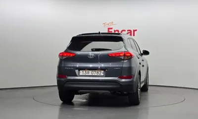 Hyundai Tucson 2016, 145308 км, за 4883.76 USD