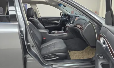 Infiniti Q70 2017, 107989 км, за 6432.98 USD - фото 11