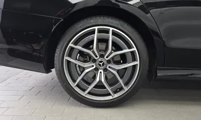 Mercedes-Benz E-Class 2021, 36500 км, за 25928.84 USD