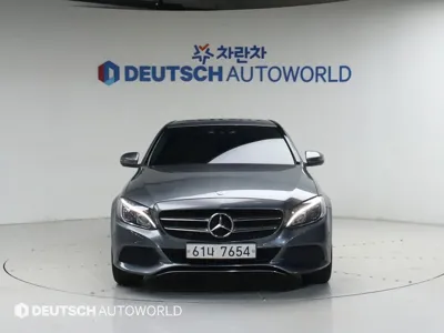 Mercedes-Benz C-Class · 2017 год
