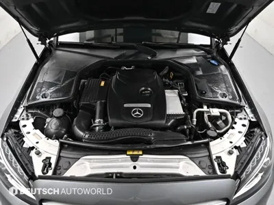 Mercedes-Benz C-Class 2017, 97318 км, за 8264.41 USD - фото 6