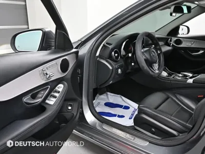 Mercedes-Benz C-Class 2017, 97318 км, за 8264.41 USD - фото 11