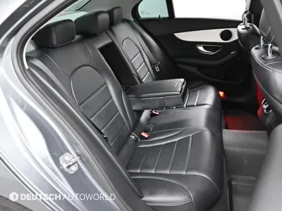 Mercedes-Benz C-Class 2017, 97318 км, за 8264.41 USD - фото 12