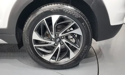 Hyundai Tucson 2019, 121035 км, за 9264.89 USD