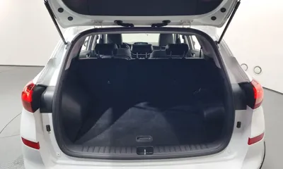 Hyundai Tucson 2019, 121035 км, за 9264.89 USD - фото 20