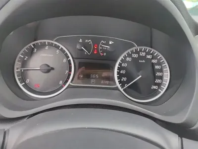 Nissan Sylphy 2025, 3700 км, за 9196.41 USD - фото 14