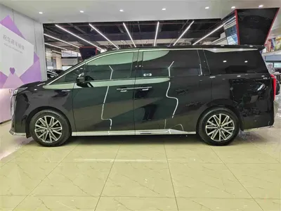 GAC Motor Trumpchi M8