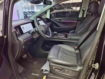 GAC Motor Trumpchi M8