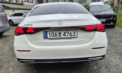 Mercedes-Benz E-Class 2025, 15700 км, за 35428.71 USD