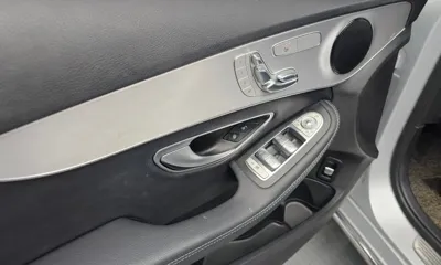 Mercedes-Benz C-Class 2018, 59731 км, за 11034.03 USD - фото 18