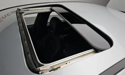 Mercedes-Benz C-Class 2018, 59731 км, за 11034.03 USD - фото 19