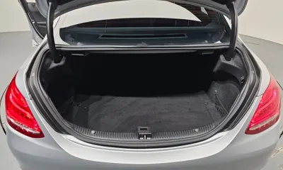 Mercedes-Benz C-Class 2018, 59731 км, за 11034.03 USD - фото 20