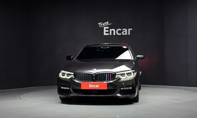 BMW 5-Series 2018, 98742 км, за 16576.73 USD